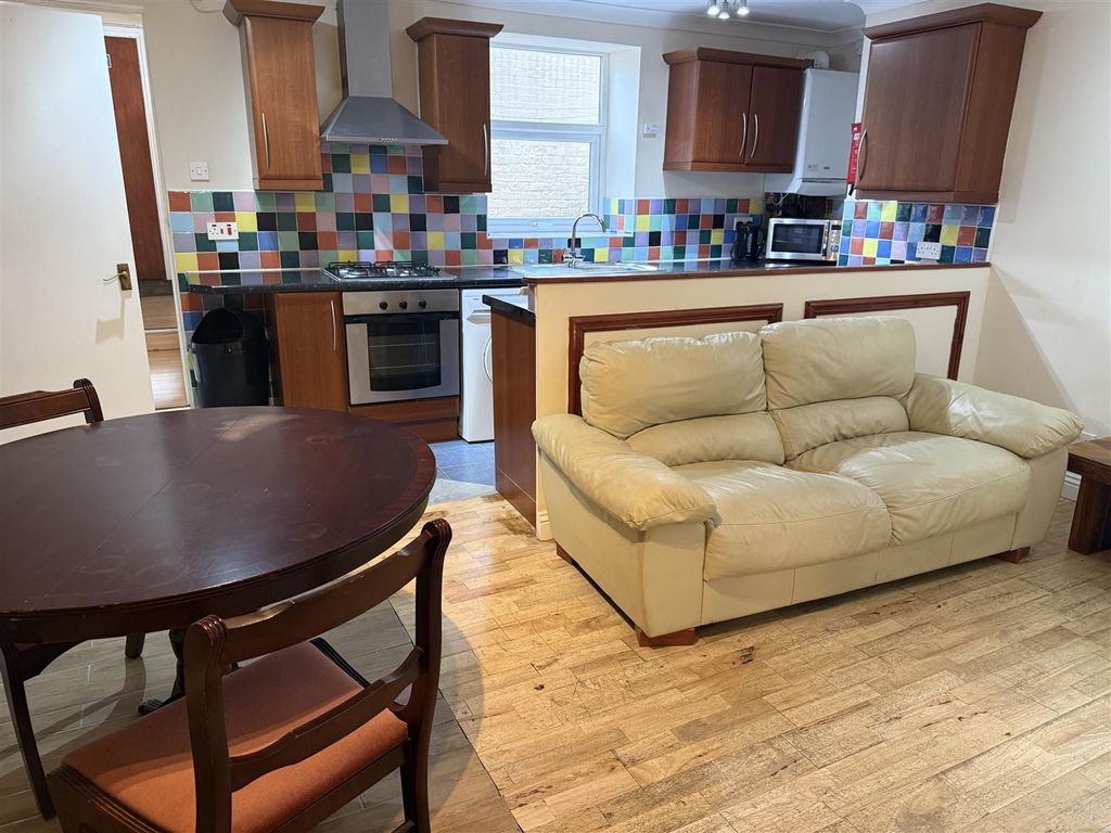 Property photo 2 of 15 Img_6329.Jpg