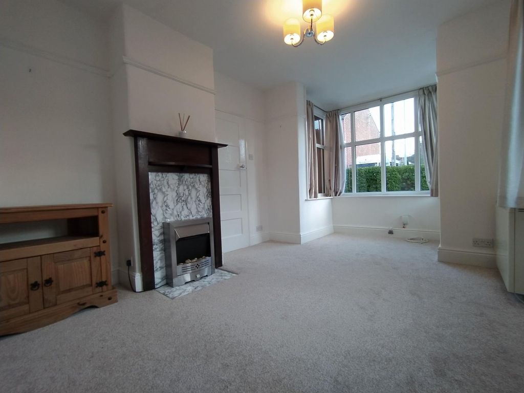 Property photo 3 of 13 Image