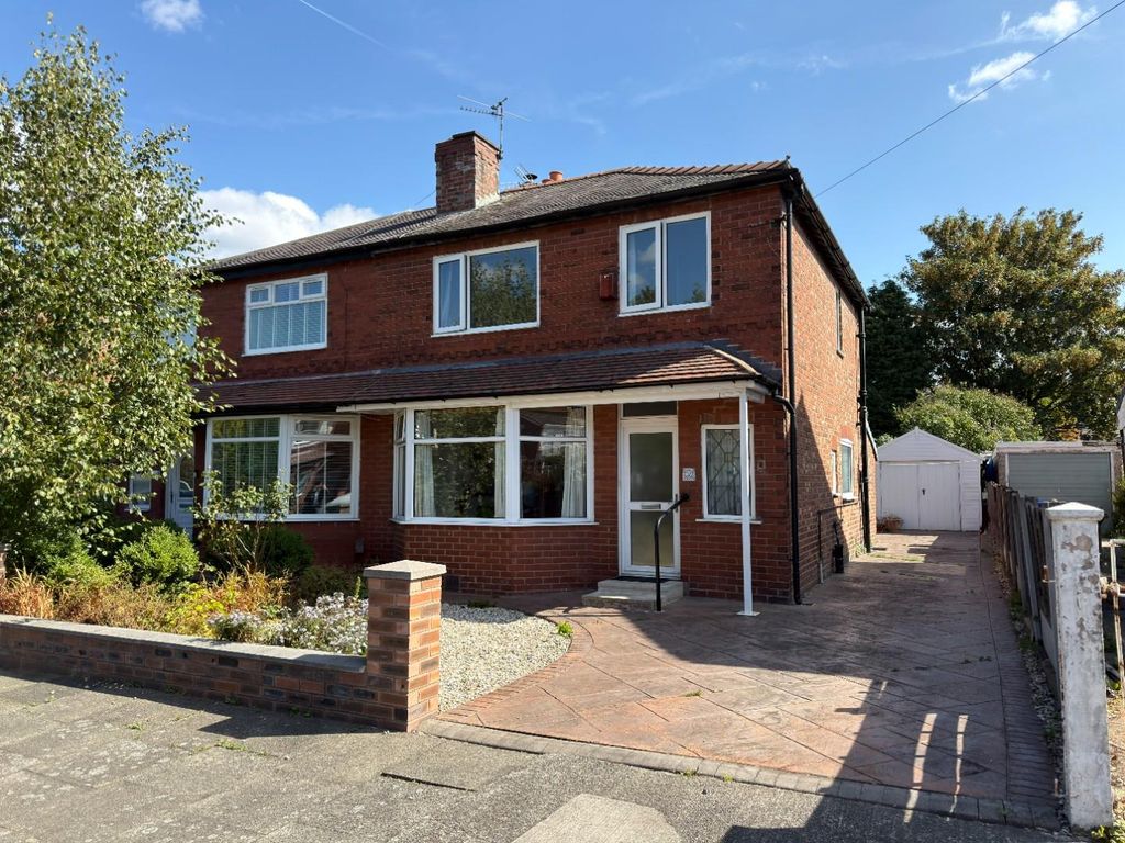 Property photo 1 of 26