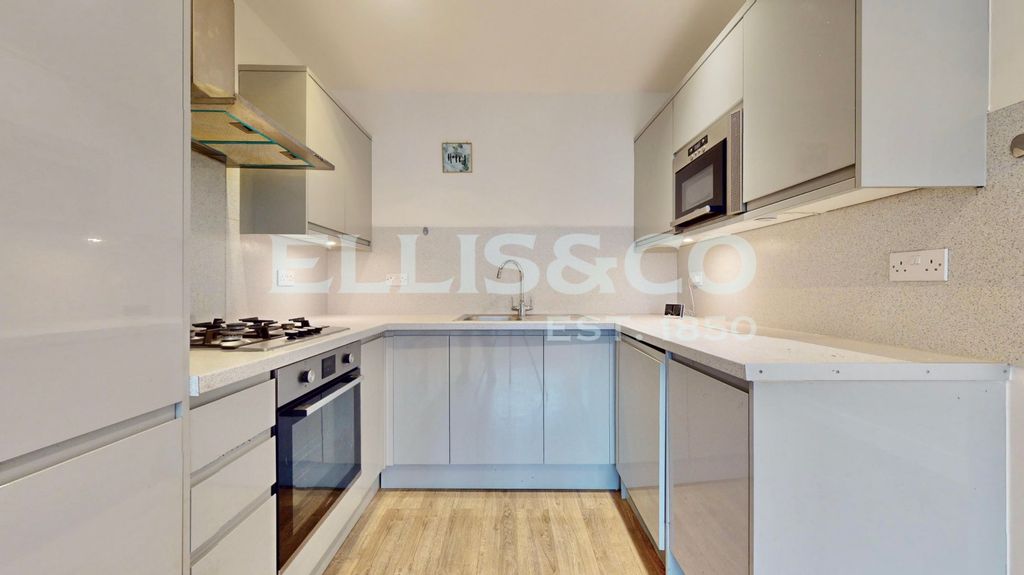 Property photo 2 of 10 Picture No. 09