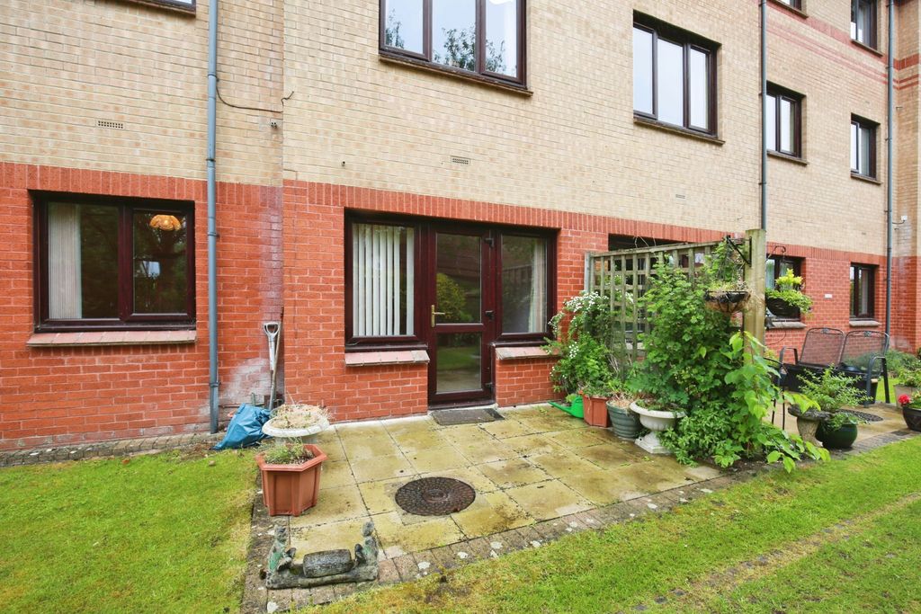Property photo 1 of 10 General View