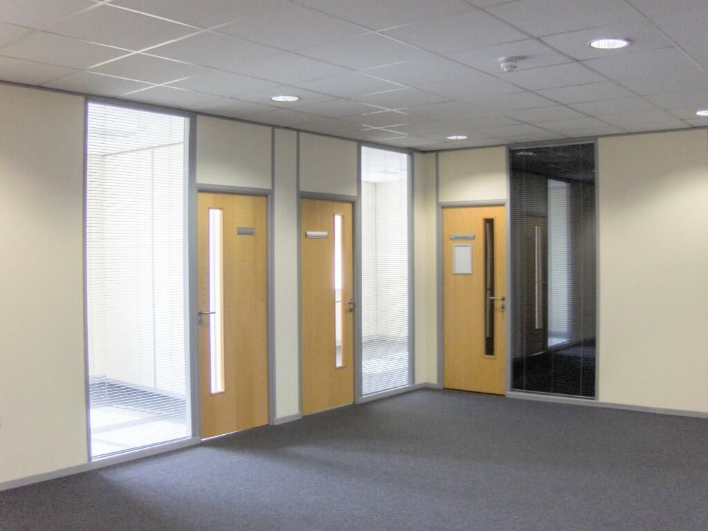 Property photo 3 of 33 Building Interior