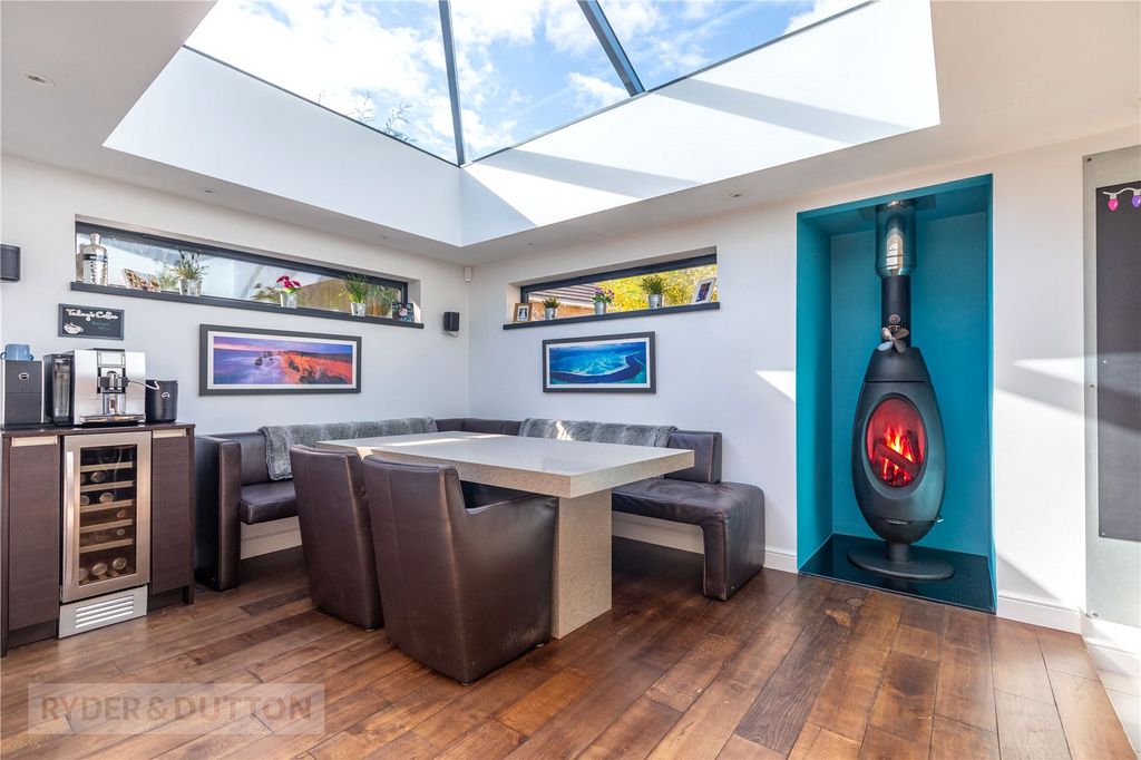 Property photo 3 of 53 Dining Area