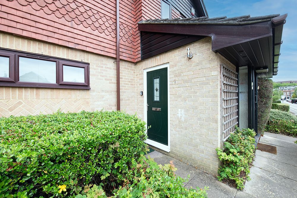 Property photo 2 of 6