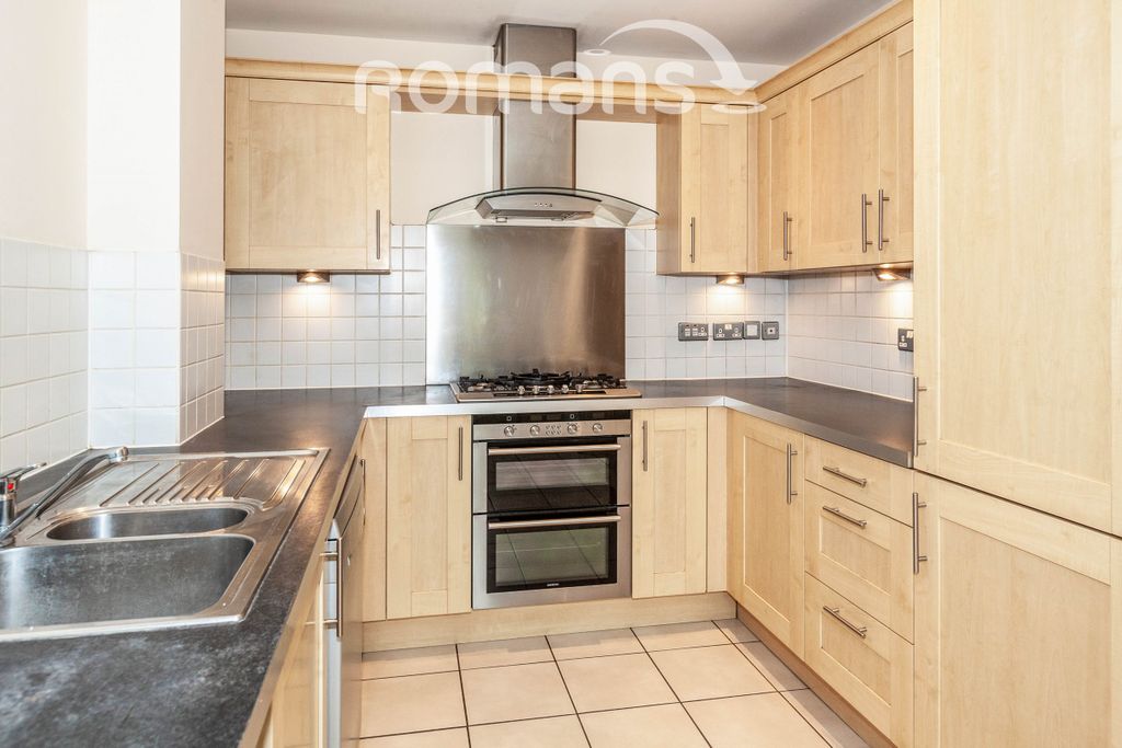 Property photo 3 of 15 3