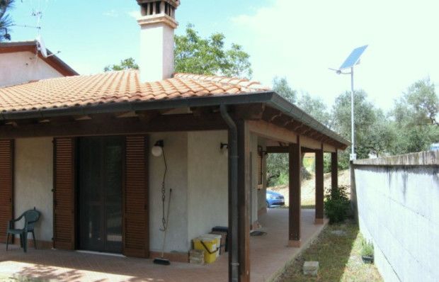 Property photo 2 of 20