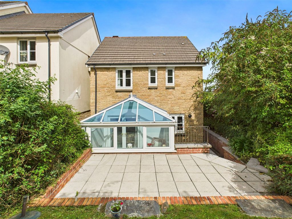 Property photo 2 of 23 Picture No. 06