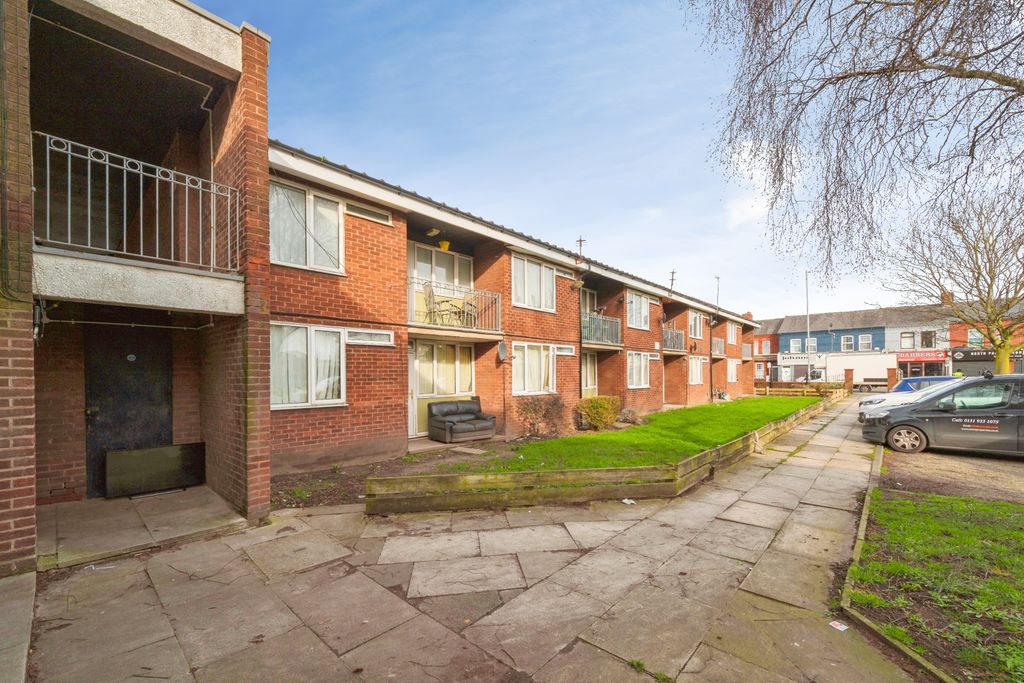 Property photo 1 of 15