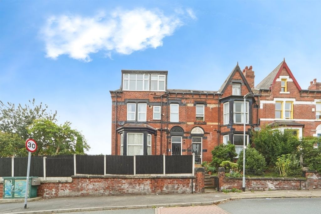 Property photo 1 of 9 Image