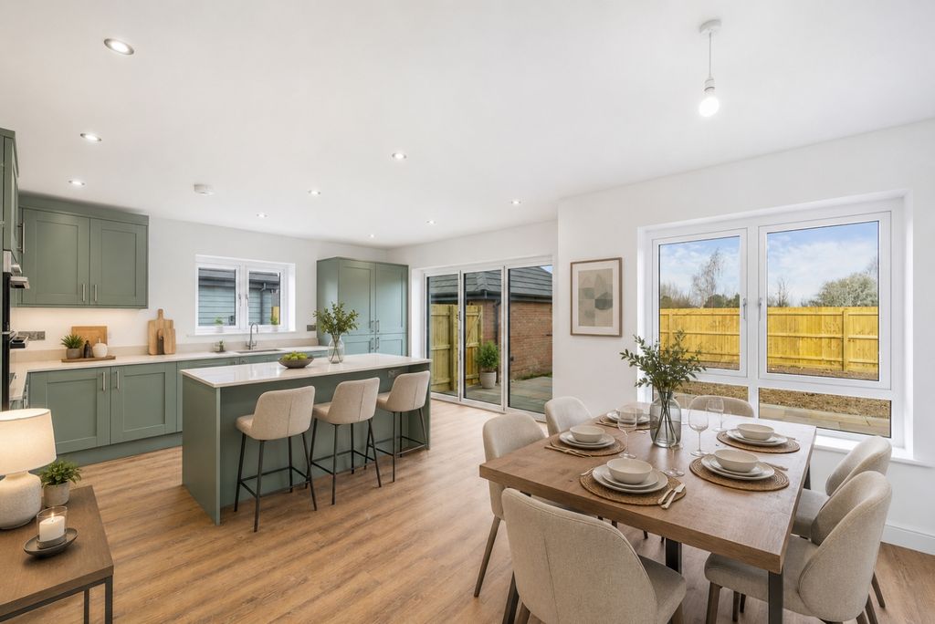 Property photo 2 of 27 B544Dd80-58c3-4c53-A059-9Bfe539c3060