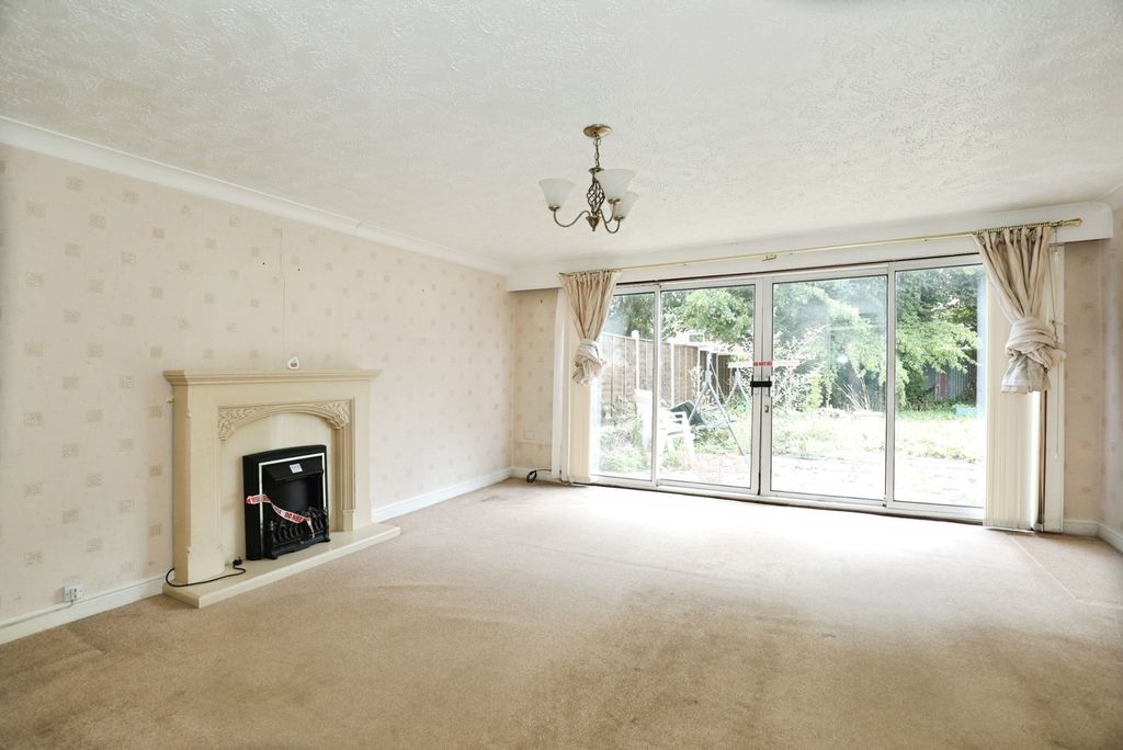 Property photo 3 of 20 Pbox-Img.Jpg