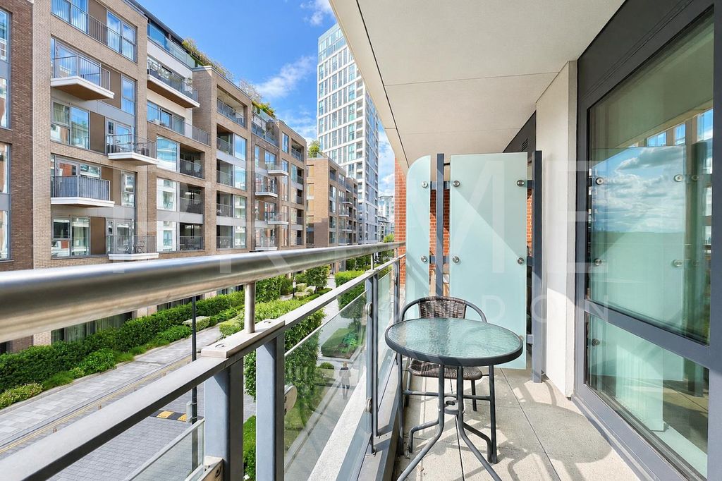Property photo 1 of 11 CH1.Jpg
