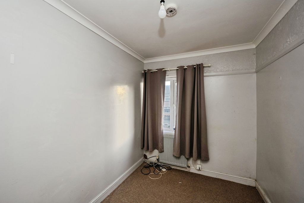 Additional image 7 of 3 bed flat for saleHeol Maes Y Cerrig, Loughor, Swansea SA4