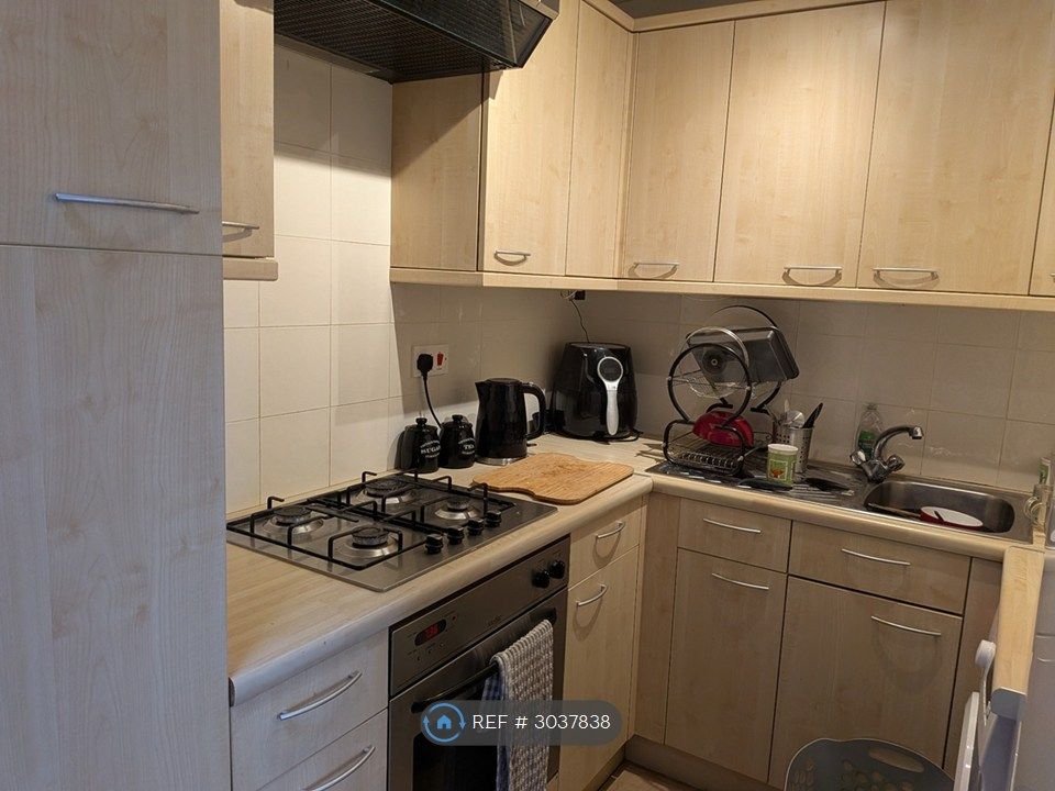 Property photo 3 of 5