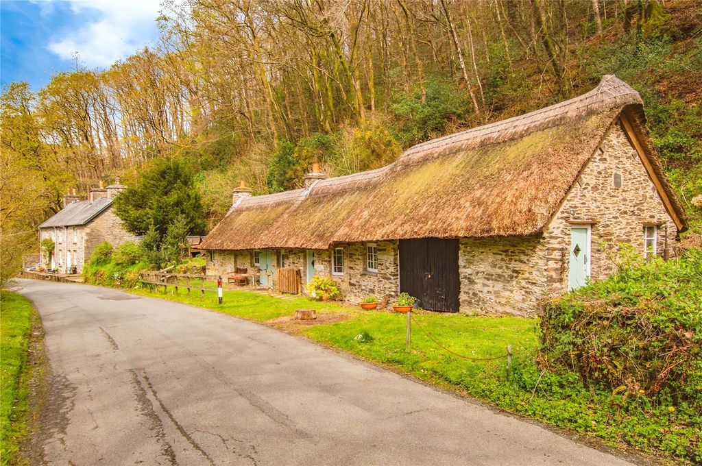 Property photo 1 of 35 Picture No. 52