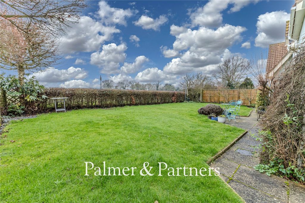 Property photo 2 of 31 Picture No. 03