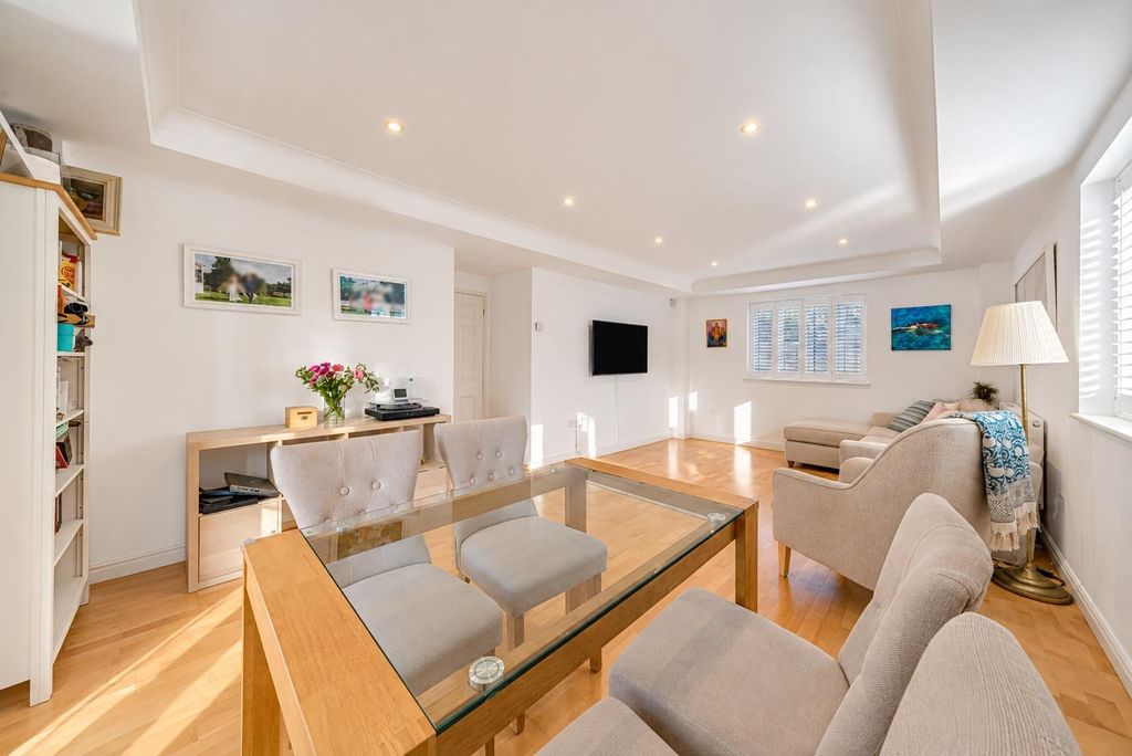Property photo 3 of 15 3.Jpg