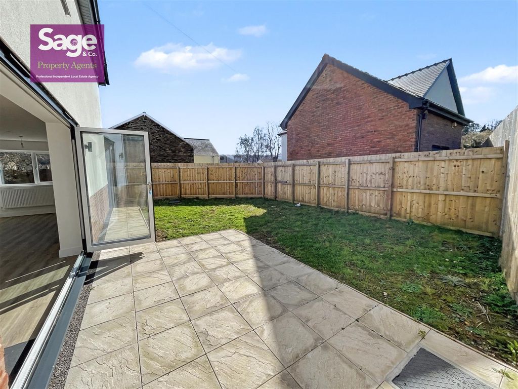 Additional image 30 of 5 bed detached house for saleCelynen Close, Newbridge NP11