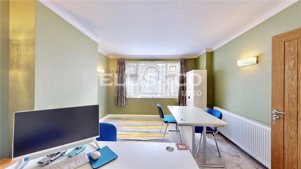Property photo 3 of 21 Picture No. 35
