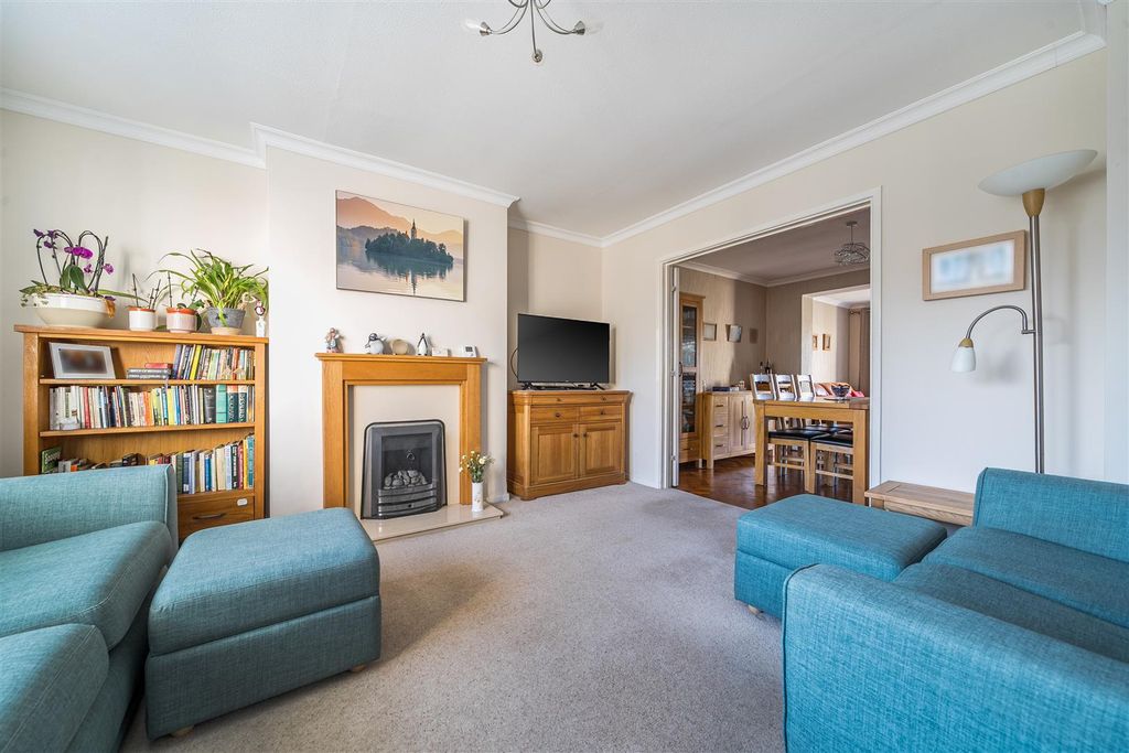 Property photo 2 of 25 1395268-14-695E5d1226E29.Jpg