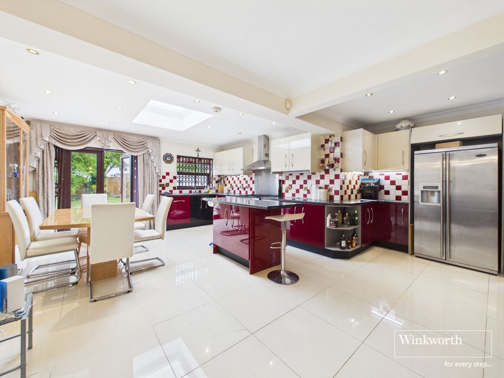 Property photo 1 of 13 Open Plan Living