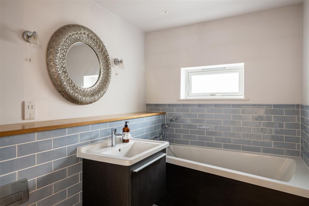 Additional image 31 of 6 bed detached house for saleHigh Beech Lane, Lindfield RH16