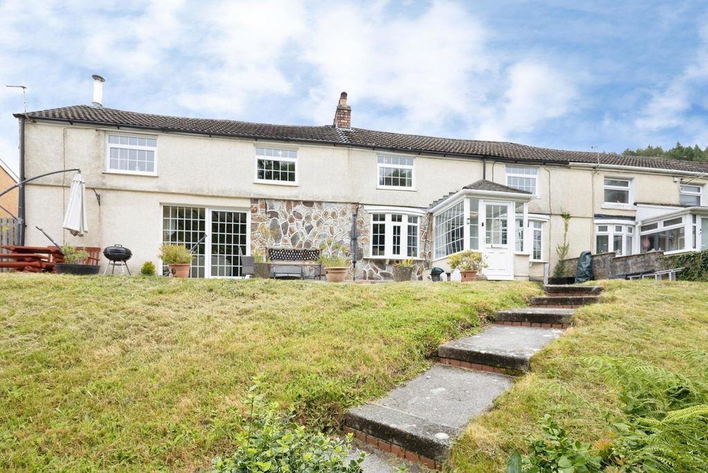 Property photo 1 of 21 Pbox-Img.Jpg