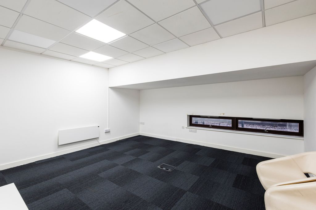 Property photo 2 of 4