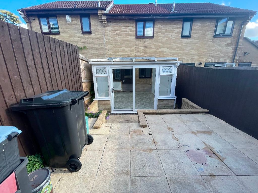 Property photo 2 of 19