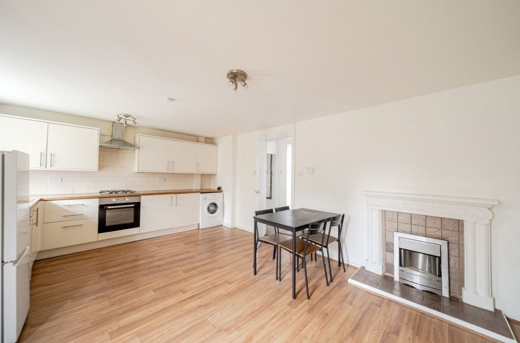 Property photo 3 of 8 Picture No. 07