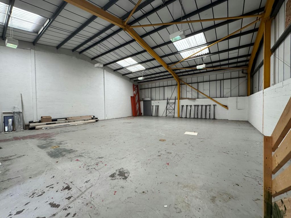 Property photo 2 of 4 Warehouse 2.Jpg