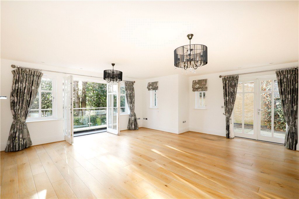 Property photo 2 of 23 Picture No. 21