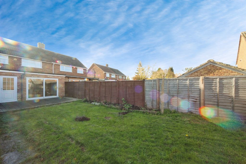 Property photo 2 of 13