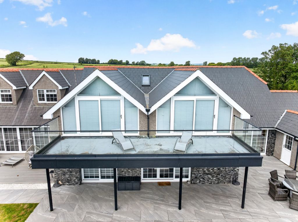 Additional image 28 of 5 bed equestrian for saleLaleston, Bridgend CF32