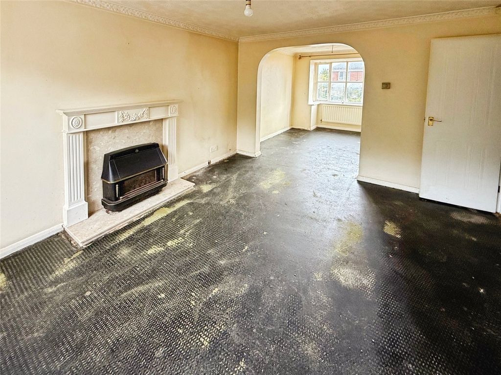 Property photo 3 of 21 Picture No. 13