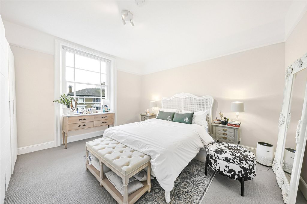 Property photo 3 of 13 Picture No. 29