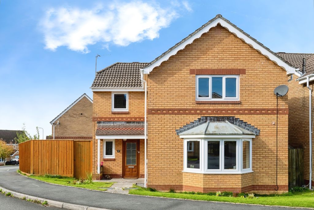 Property photo 2 of 23 Photo