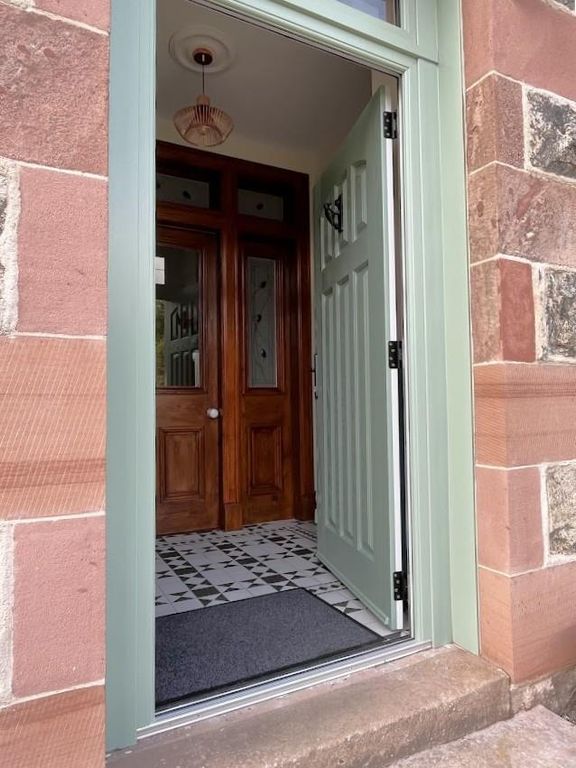 Property photo 2 of 40 Ent Hall.Jpg