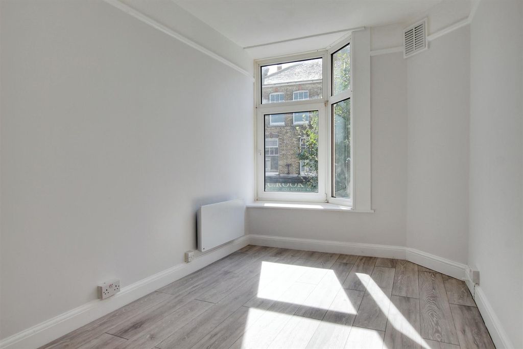 Property photo 3 of 15 d7d56613-0B56-ee11-Be6F-6045Bdf1E9B6.Jpg