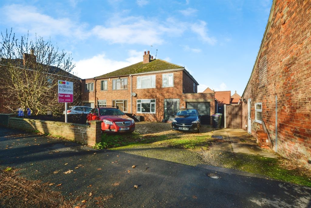 Property photo 1 of 20