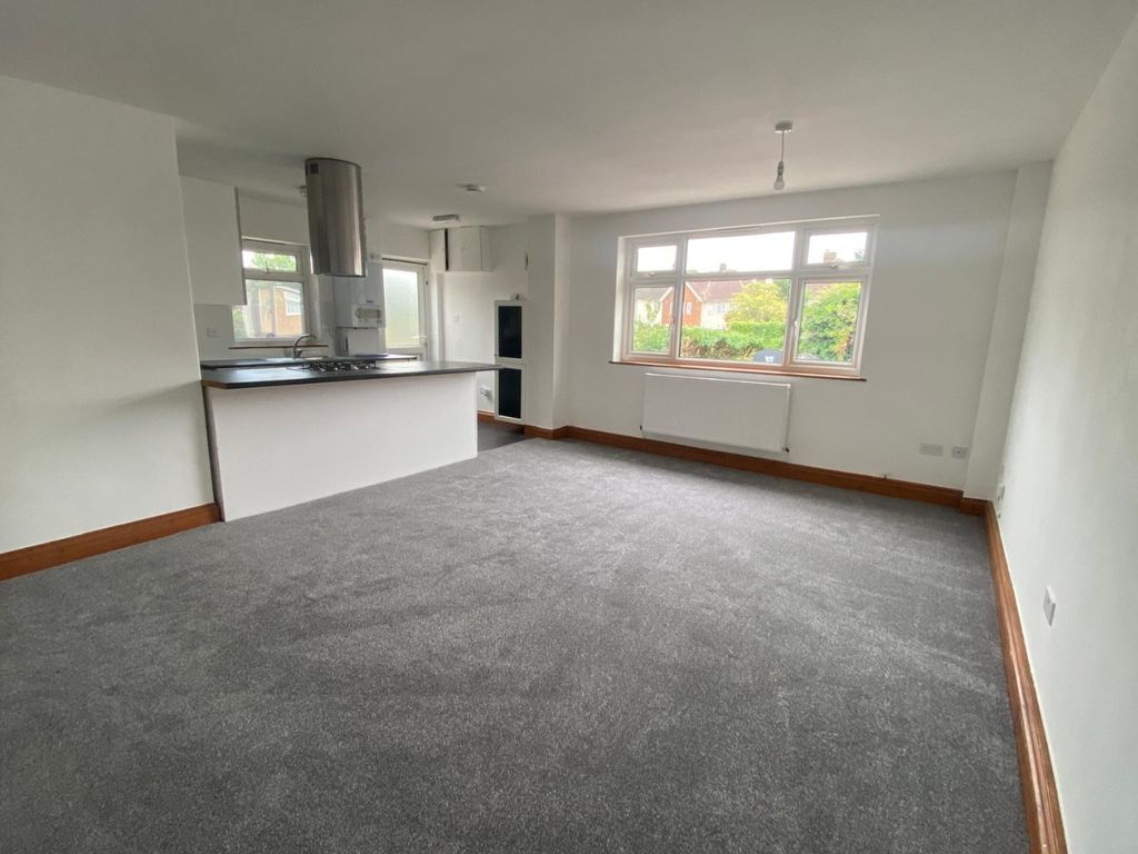 Property photo 1 of 8 4416300