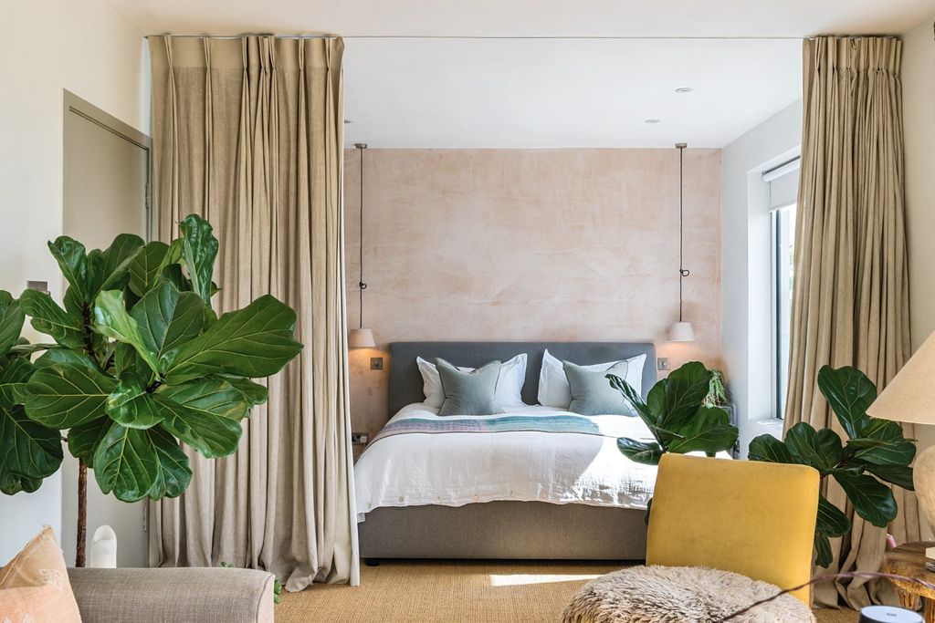 Property photo 3 of 15 Picture No. 13