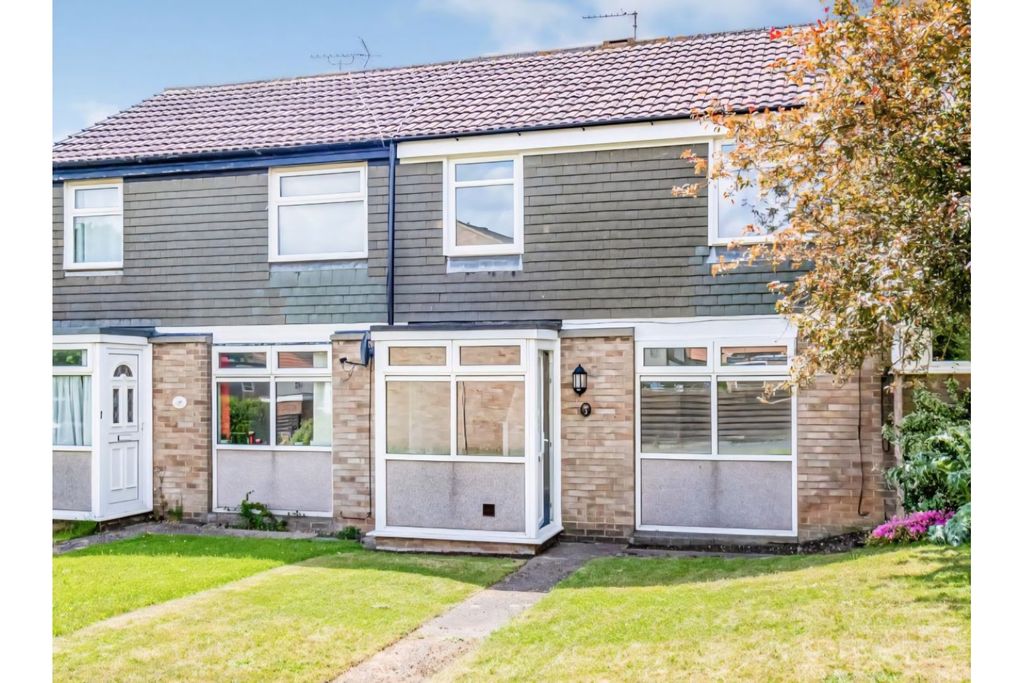 Property photo 1 of 15