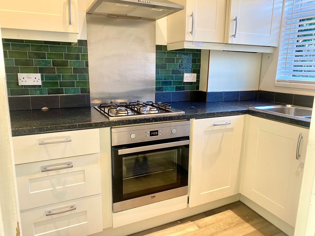 Property photo 2 of 13 Kitchen