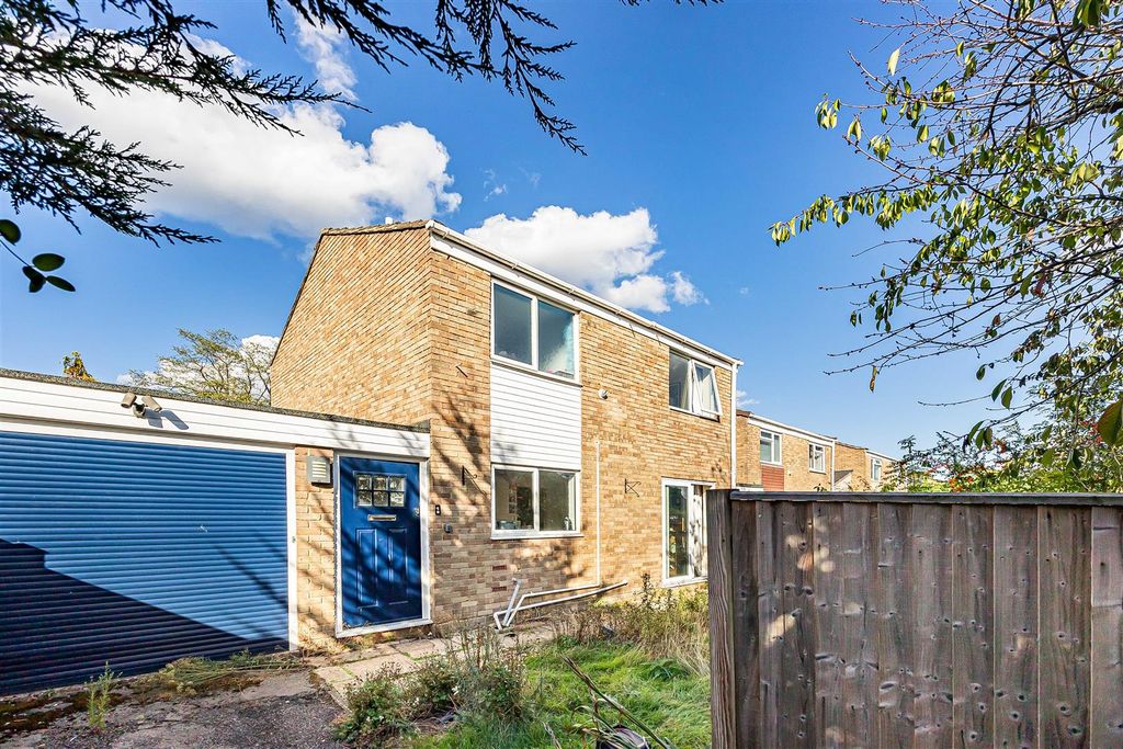 Property photo 1 of 17 14_93464.Jpg