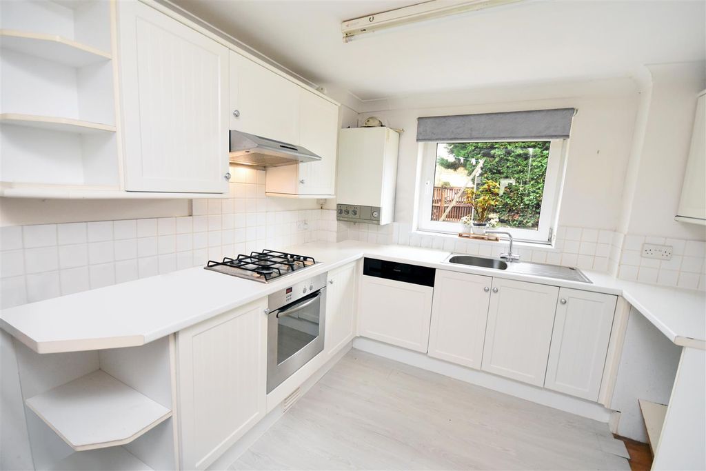 Property photo 2 of 10 Dsc_0069Dp.Jpg