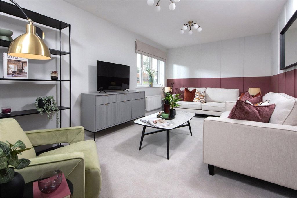 Property photo 3 of 17 The Lymner