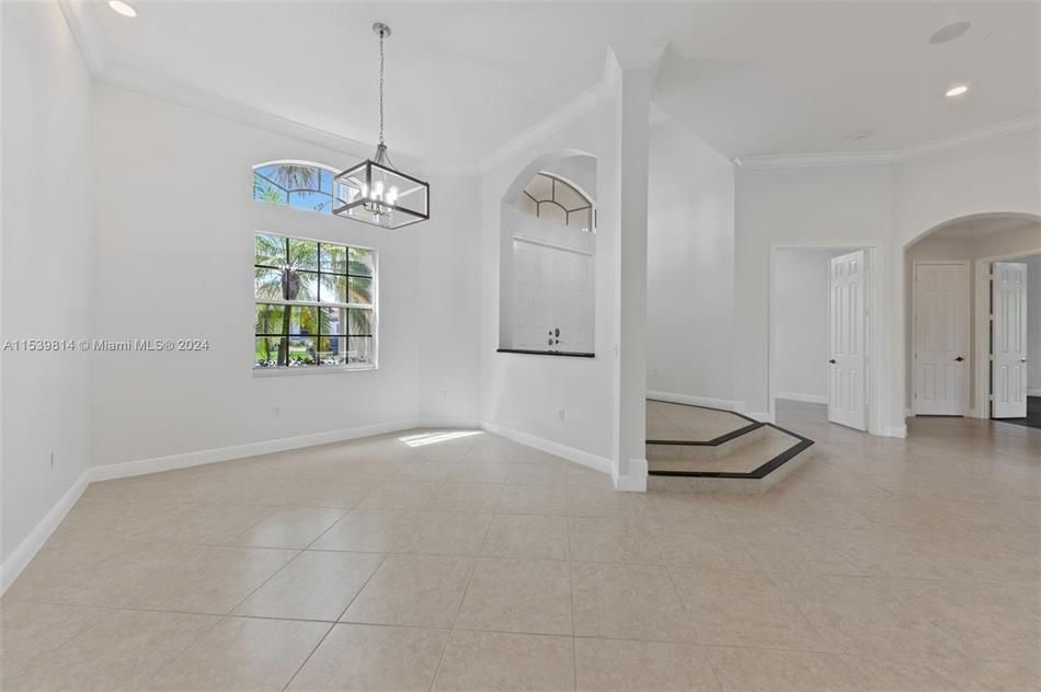 Property photo 3 of 31 <Alttext/>