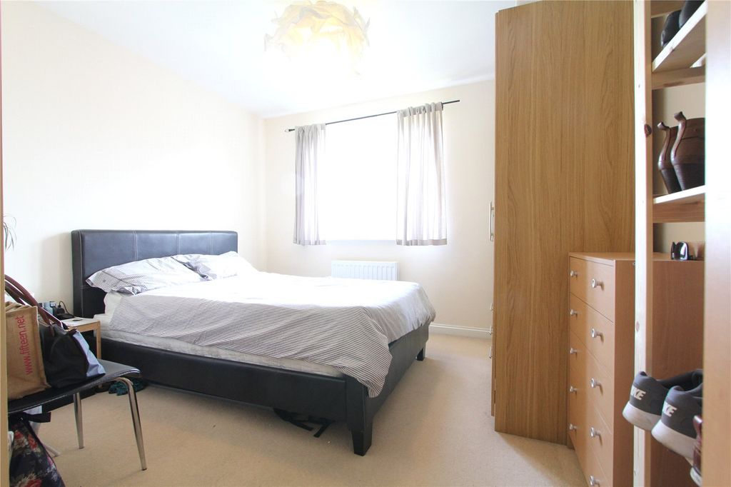 Property photo 2 of 8 Picture No. 05