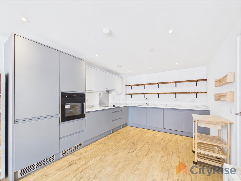 Property photo 1 of 20 Cam04515G0-Pr0126-Still005.Jpg